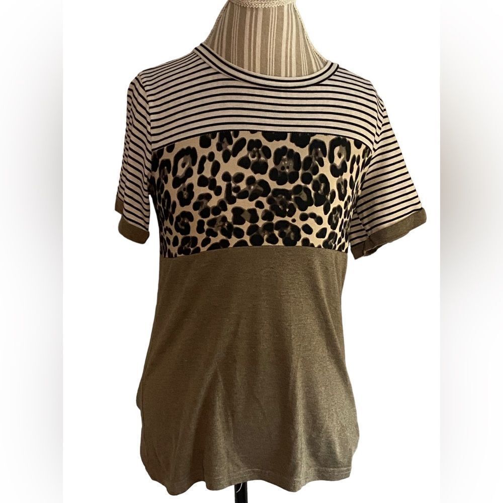 Jackson zeal size small boutique t shirt excellent condition